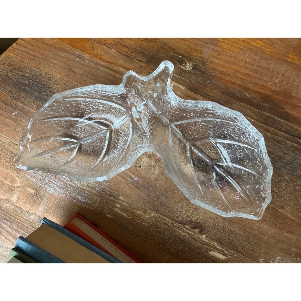 Vintage Studio Nova Leaf Song Clear Glass Double Leaf Candy Trinket Dish